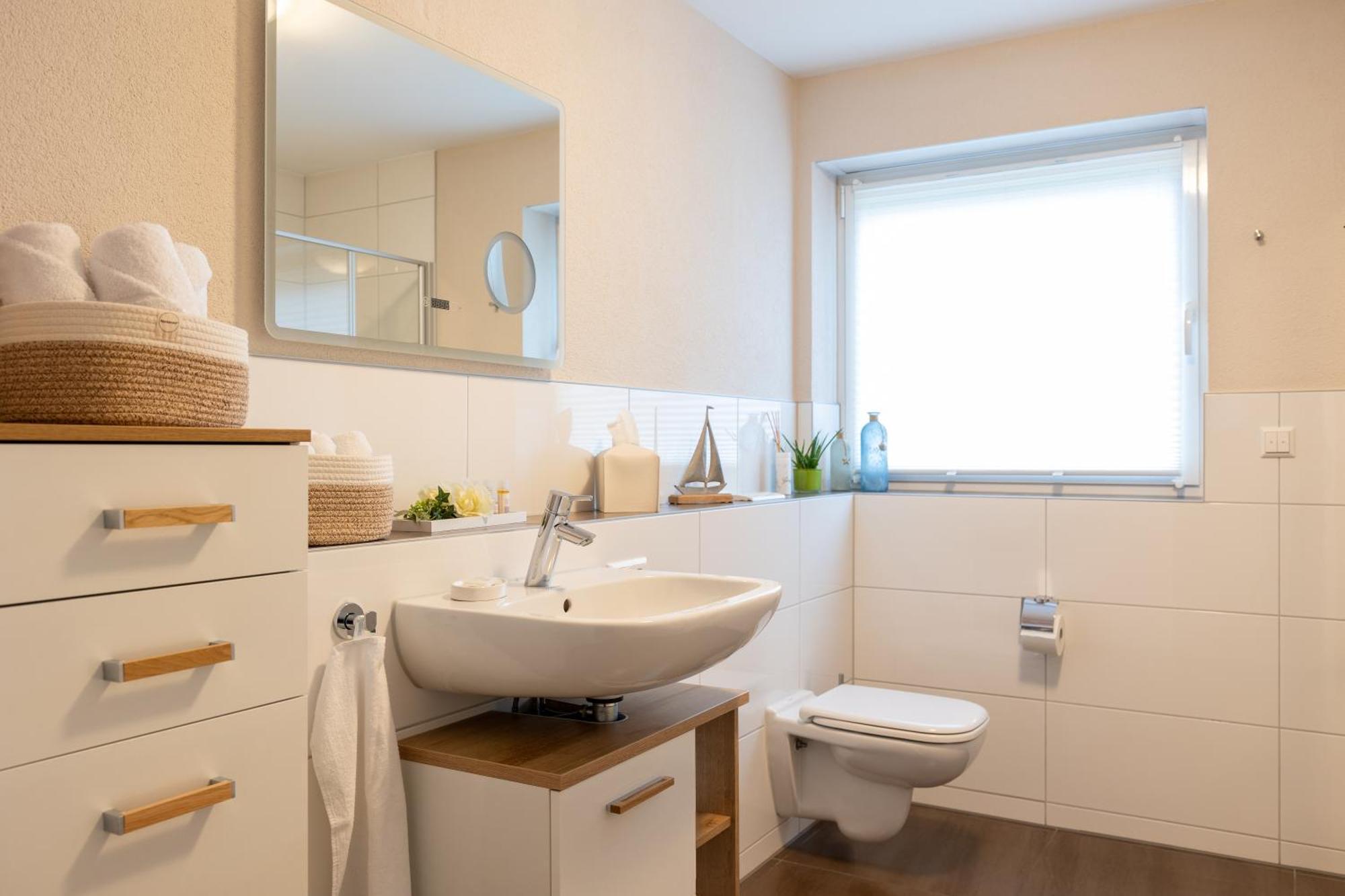 Appartementdeluxe Steiert - Near Europa Park - Rulantica - Spacious - Fully Equipped Kitchen - Private Garden - Free Parking - Pet Friendly Schwanau Exterior photo