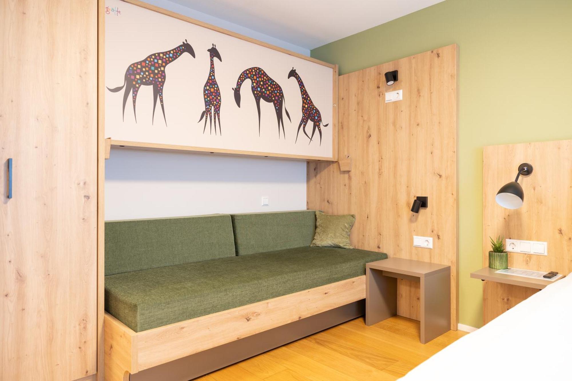 Appartementdeluxe Steiert - Near Europa Park - Rulantica - Spacious - Fully Equipped Kitchen - Private Garden - Free Parking - Pet Friendly Schwanau Exterior photo